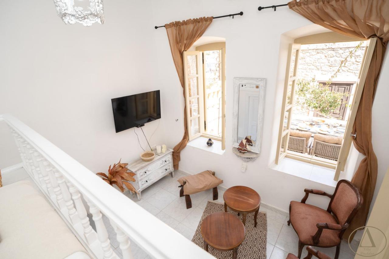 Mansion House Villa Chalki Town Exterior foto