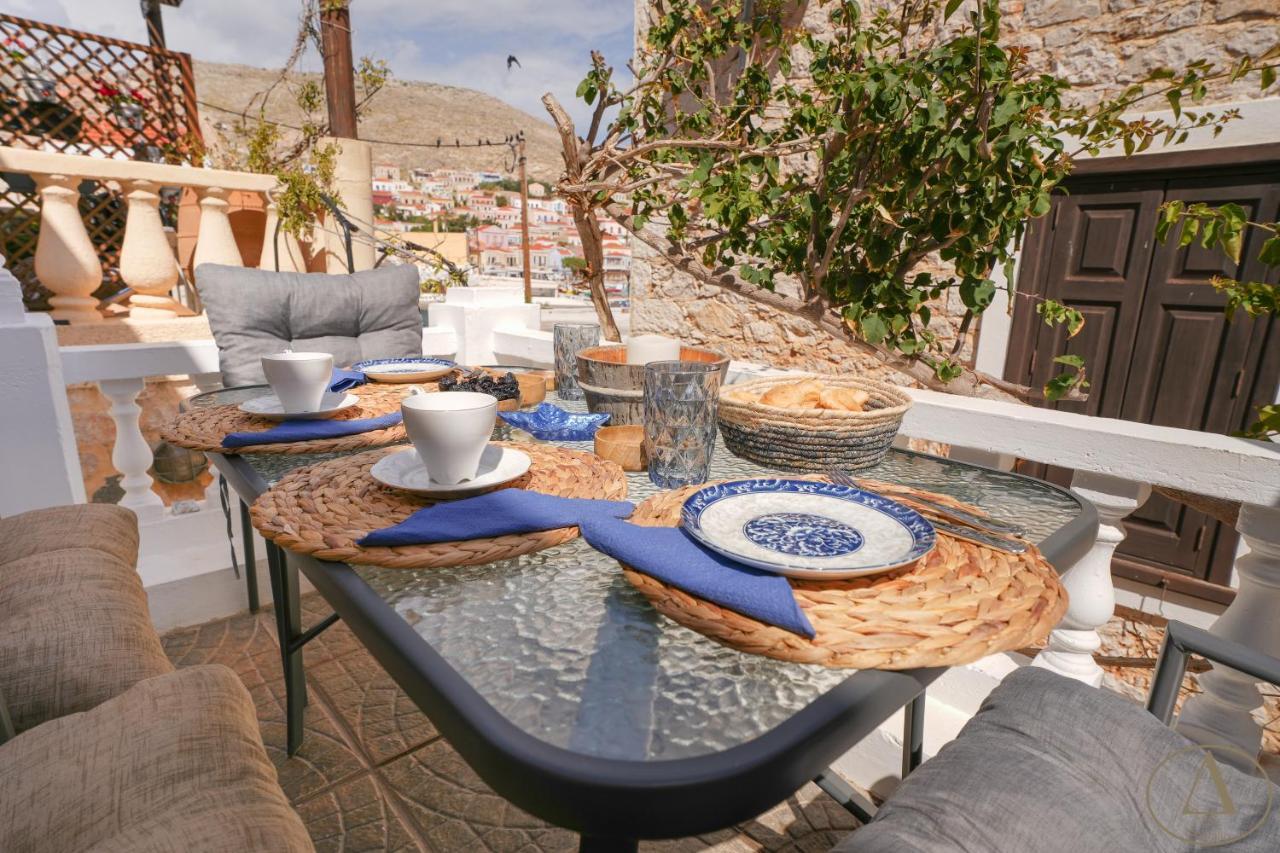 Mansion House Villa Chalki Town Exterior foto